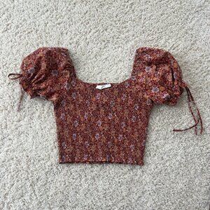 Lush Cropped cap sleeve floral shirt